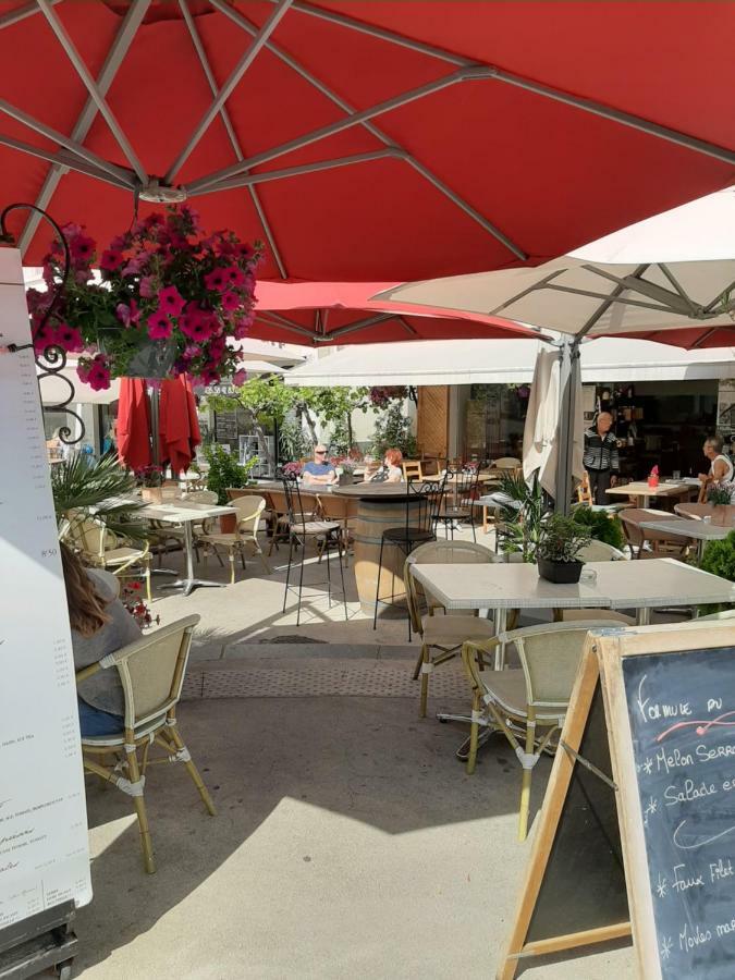 קפברטון Hotel Du Balcon מראה חיצוני תמונה